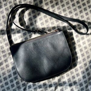Lo & Sons Black Leather Waverly Convertible Bag Large